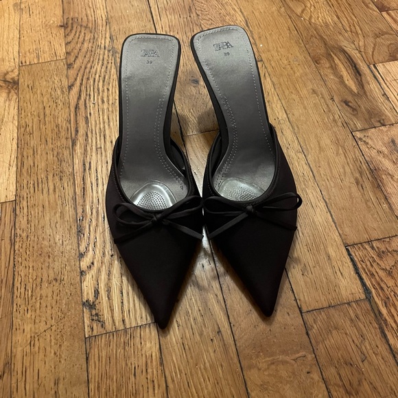 Zara Elegant Black Pointed Heels - Picture 1 of 4